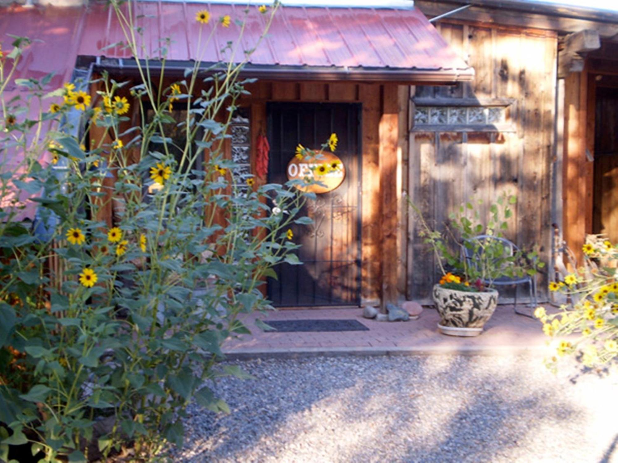 Silver River Adobe Inn Bed And Breakfast Farmington Exterior foto